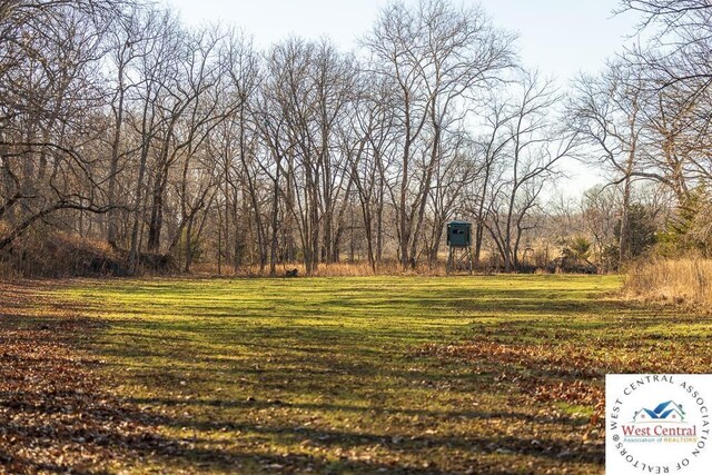 000 Waisner Ave, Edwards, MO 65326
