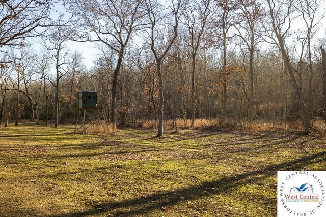 000 Waisner Ave, Edwards, MO 65326