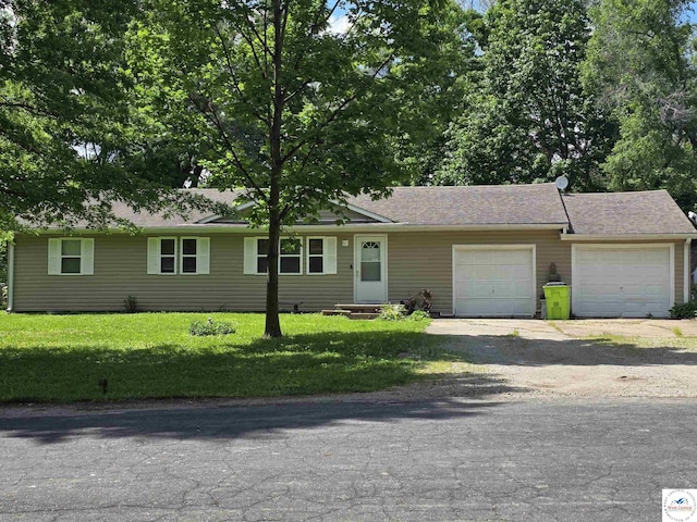 2808 Monsees Dr, Sedalia, MO 65301 - photo 1