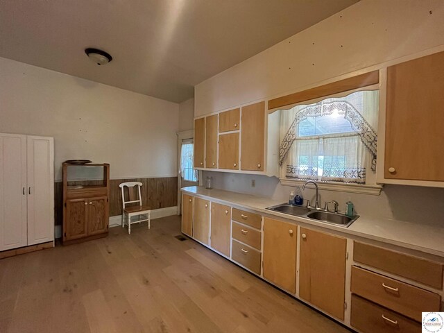 310 W Vanburen St, Versailles, MO 65084 - photo 8
