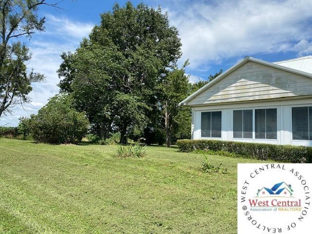 81 SE 500th Rd, Clinton, MO 64735 - view of green lawn