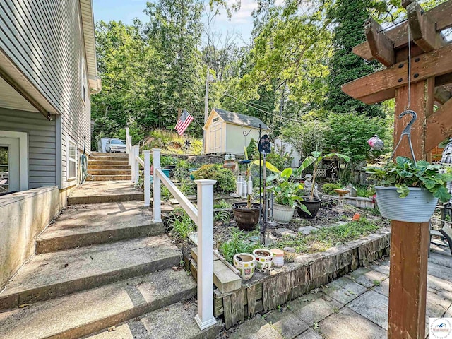 15157 Bass Rd, Gravois Mills, MO 65037 - view of yard featuring stairway