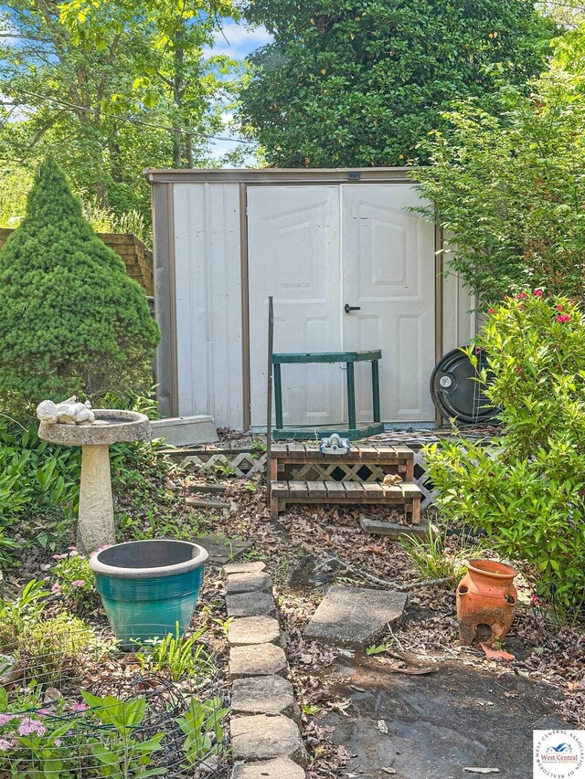 15157 Bass Rd, Gravois Mills, MO 65037 - view of shed