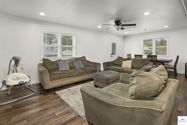 321 E 17th St, Sedalia, MO 65301 - living area featuring crown molding, healthy amount of natural light, recessed lighting, ceiling fan, and dark wood-type flooring
