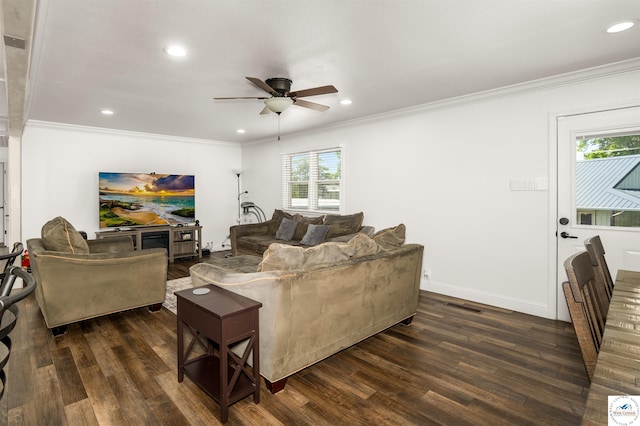 321 E 17th St, Sedalia, MO 65301 - living area with ceiling fan, dark wood-style flooring, recessed lighting, crown molding, and baseboards