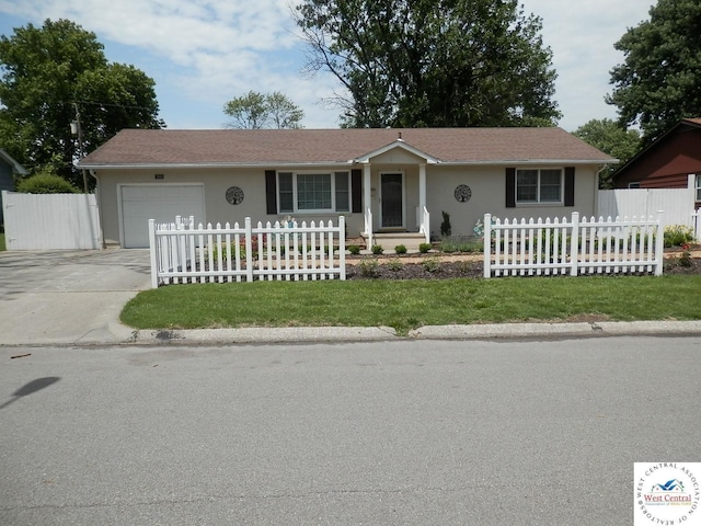 2802 W 11th St, Sedalia, MO 65301 - photo 1