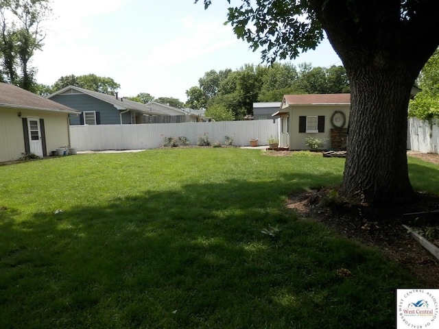 2802 W 11th St, Sedalia, MO 65301 - photo 9