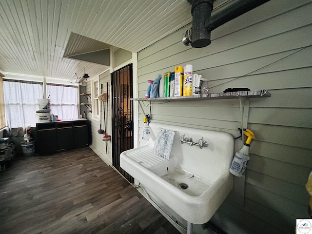 902 N 2nd St, Clinton, MO 64735 - view of sunroom / solarium
