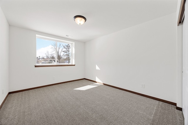 2733 Brookfield Dr, Marion, IA 52302 - unfurnished room with carpet flooring and baseboards