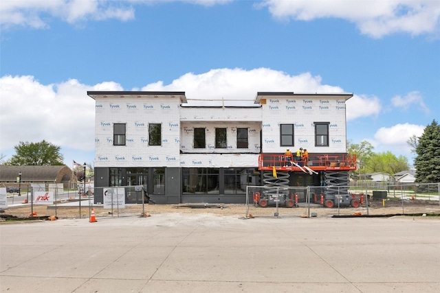1500 Main St Unit 208, Ely, IA 52227