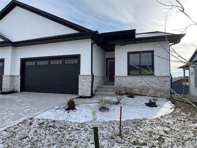 view of front of home with a garage