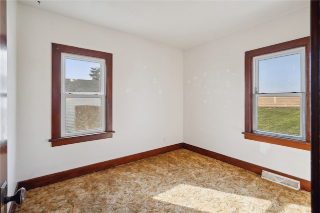 view of carpeted spare room