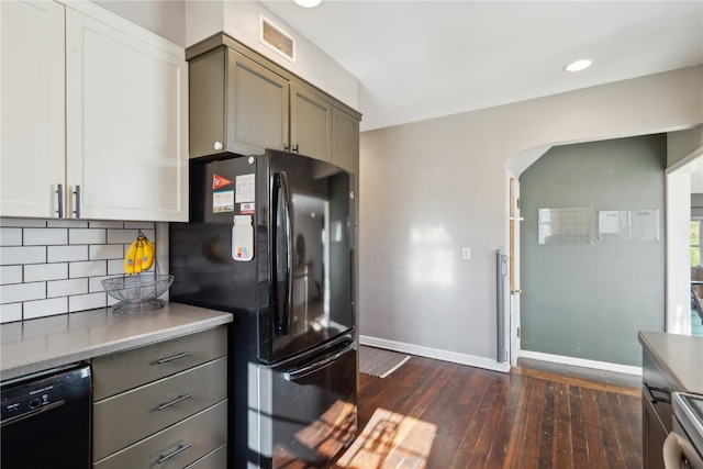 kitchen featuring black appliances, dark wood-type flooring, backsplash, and gray cabinetry