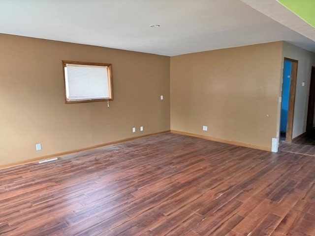 208 4th Ave, Keystone, IA 52249 - photo 5