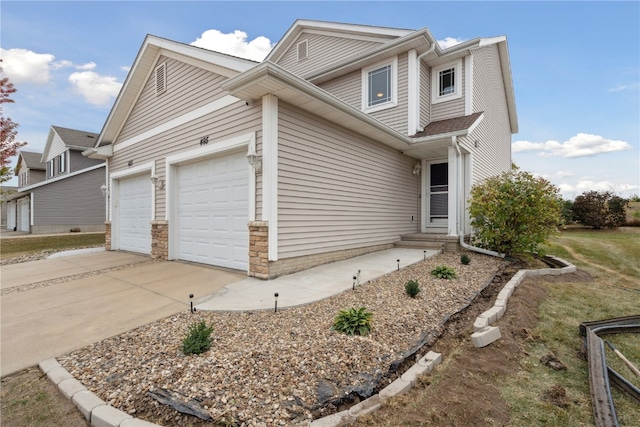 view of front of house featuring a garage