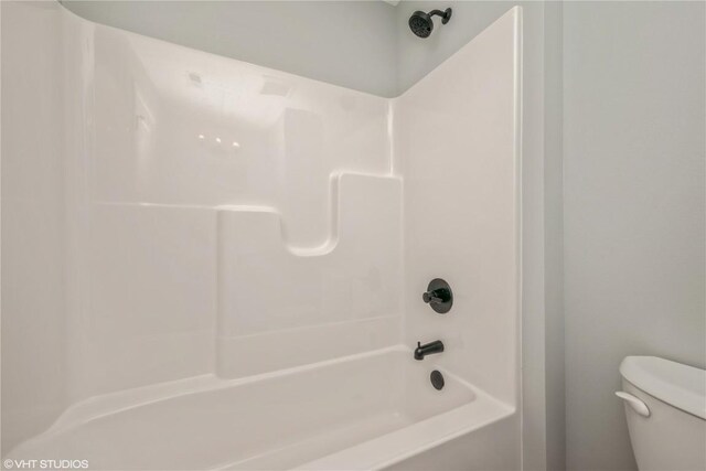 2734 Rookwood Ln, Marion, IA 52302 - full bathroom with toilet and  shower combination