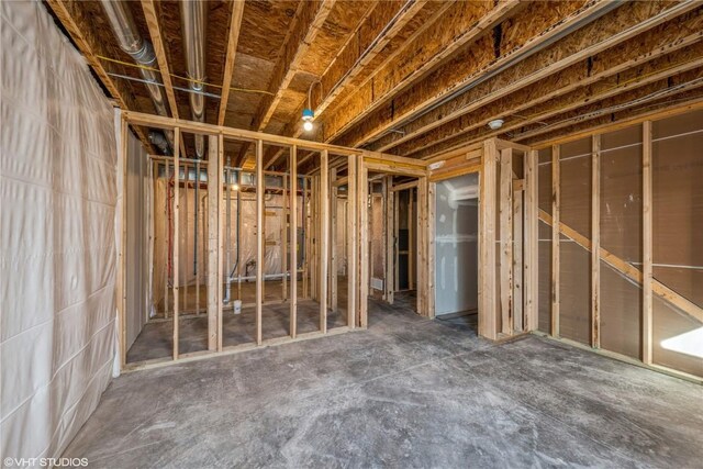 2734 Rookwood Ln, Marion, IA 52302 - view of miscellaneous room