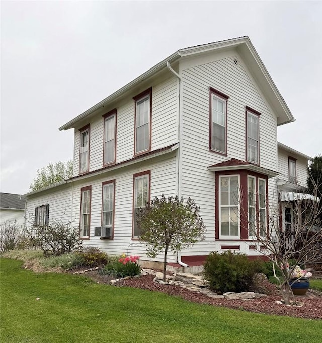 503 D Ave, Vinton, IA 52349 - exterior space featuring a lawn