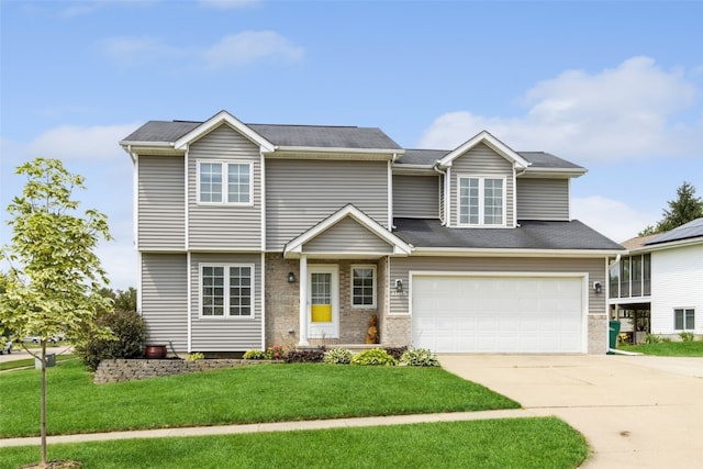 view of front of home with a front lawn