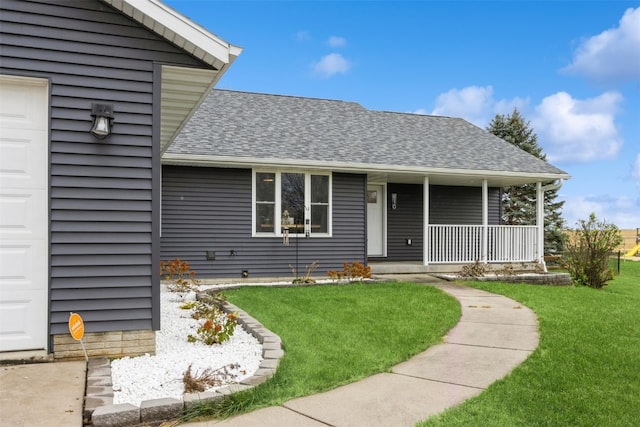 property entrance with a porch and a yard