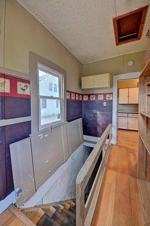 bedroom featuring light hardwood / wood-style floors