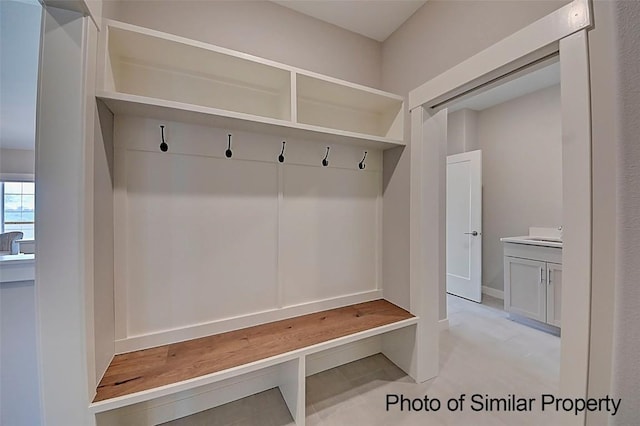 2933 Clubhouse Dr, Marion, IA 52302 - mudroom featuring a sink