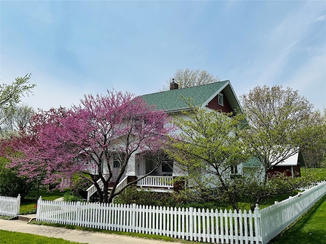 view of front of home