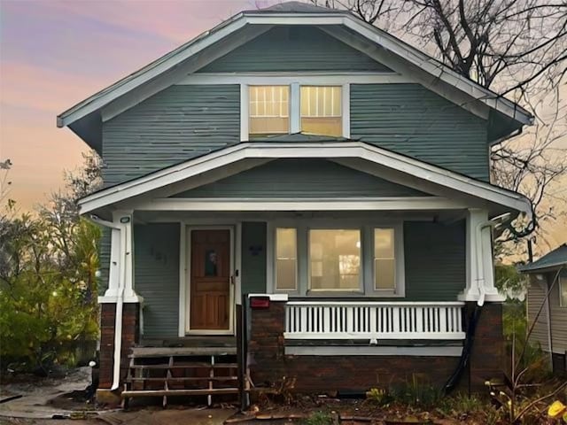 view of front of home with covered porch