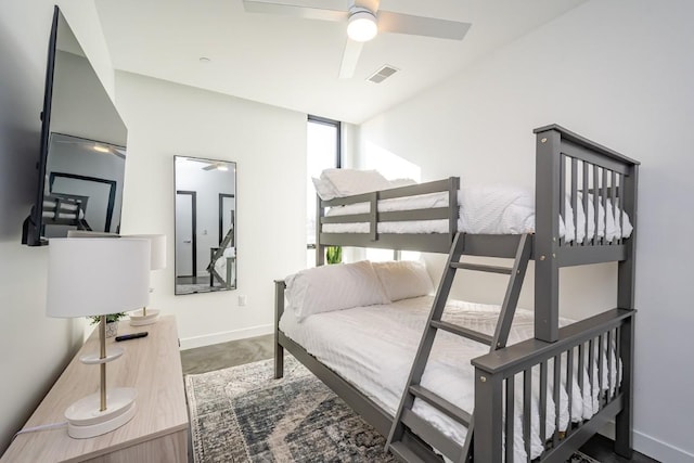 bedroom with ceiling fan