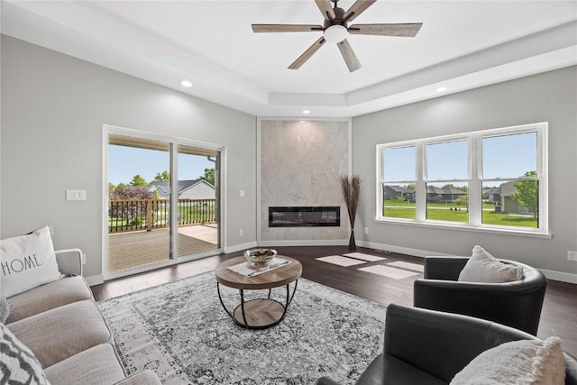 1596 Connection Ave, Marion, IA 52302 - living area featuring plenty of natural light, a ceiling fan, baseboards, recessed lighting, and wood finished floors