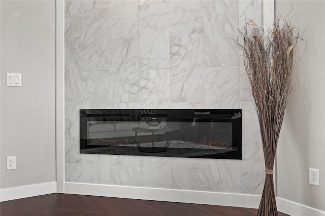 1596 Connection Ave, Marion, IA 52302 - detailed view of a fireplace and baseboards