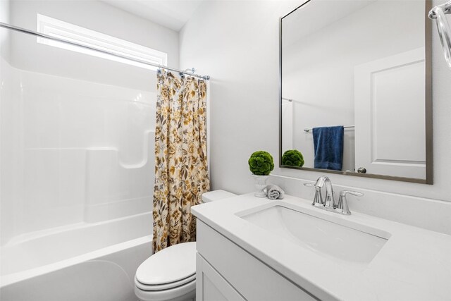 332 Quiver Ct, Marion, IA 52302 - bathroom featuring vanity and shower / bath combo with shower curtain