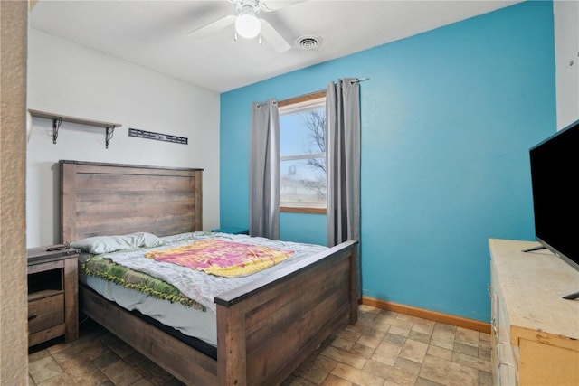 bedroom featuring ceiling fan