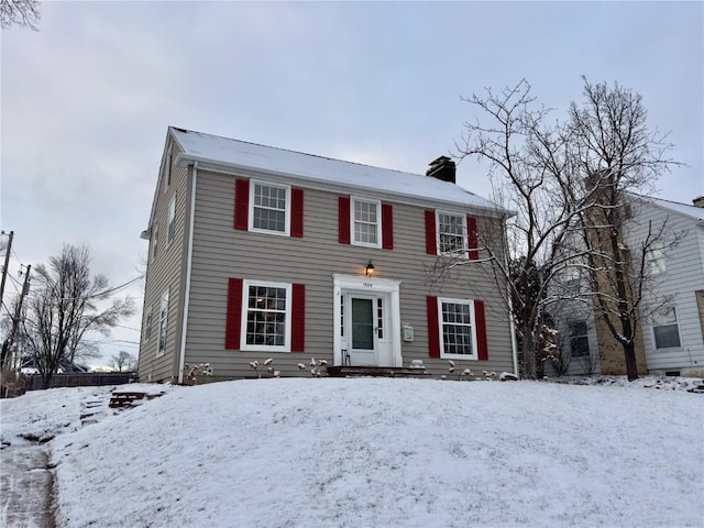 view of colonial inspired home