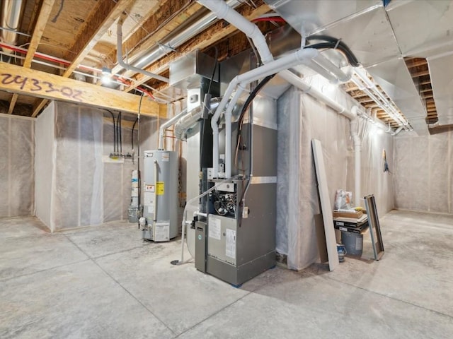 1423 Legend Dr, Tiffin, IA 52340 - unfinished basement featuring water heater and heating unit