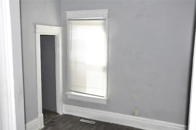 room details featuring wood-type flooring