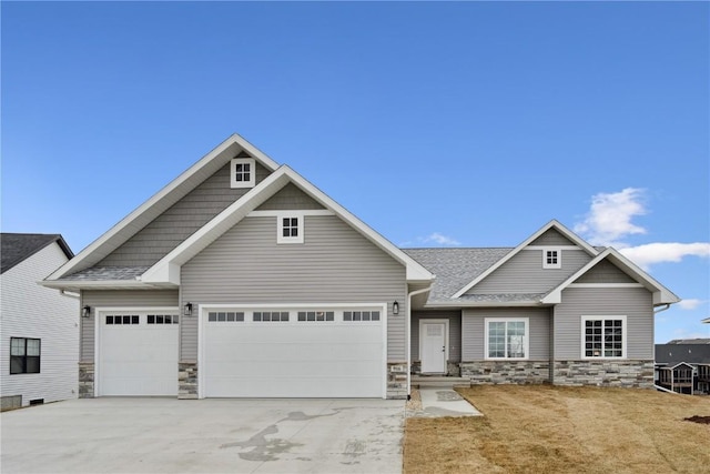 craftsman-style home featuring a garage