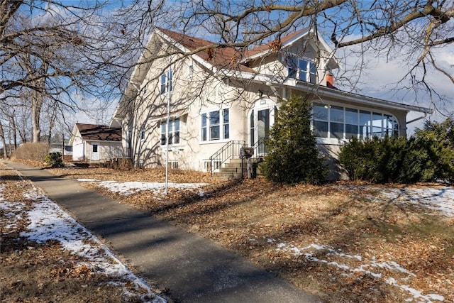 view of front of house