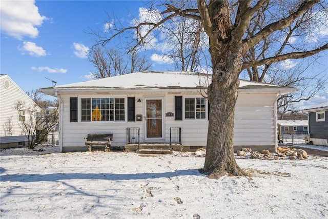 view of front of property