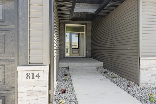 view of entrance to property