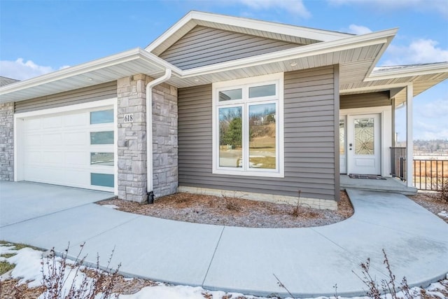 view of front of house with a garage