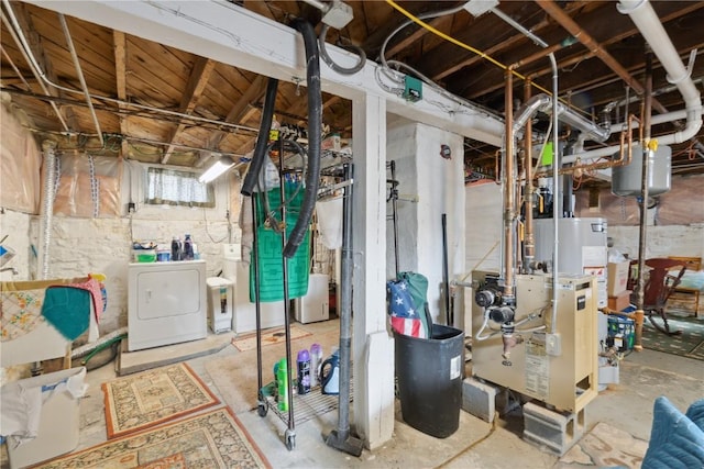 basement with washer / clothes dryer and gas water heater