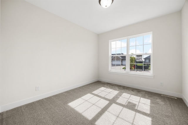 750 Hampshire Dr, Marion, IA 52302 - spare room featuring carpet floors
