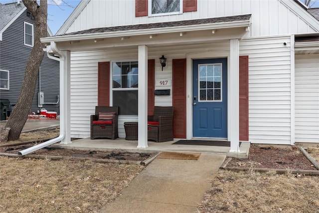 view of property entrance