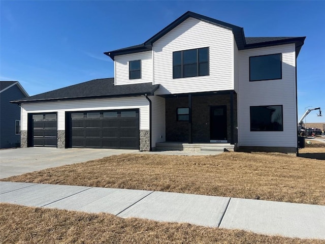 view of front of property with a front lawn