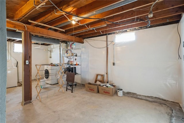 basement with washer / clothes dryer