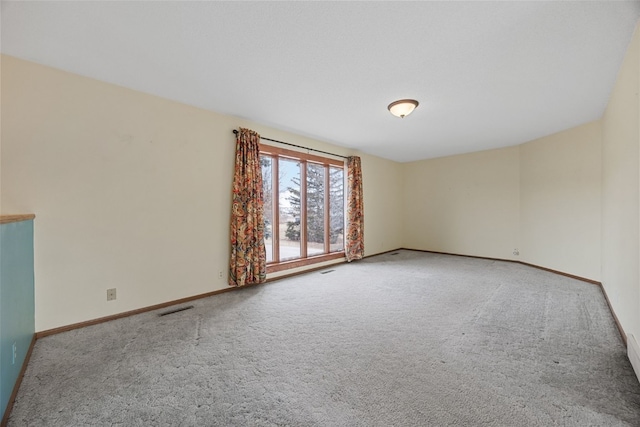 empty room with carpet