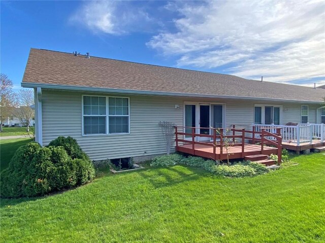 3440 Sunburst Ave, Marion, IA 52302 - back of house featuring a lawn, a deck, and a shingled roof