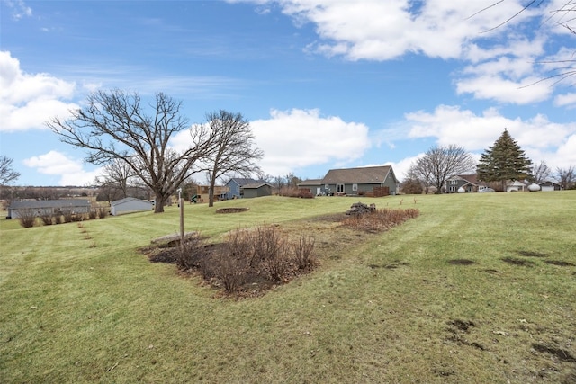 view of yard featuring a residential view