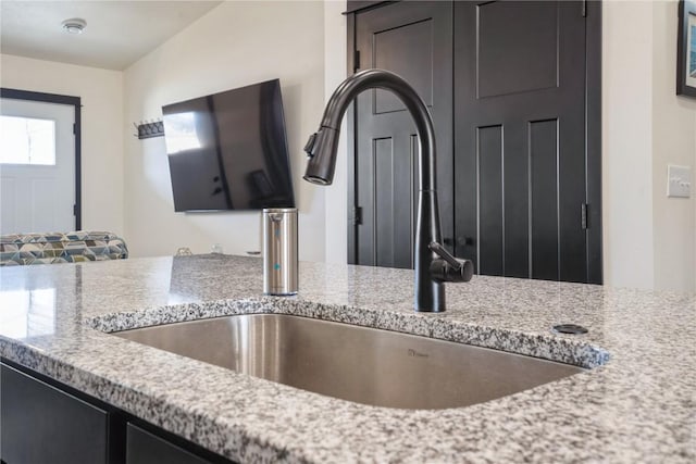 kitchen featuring a sink